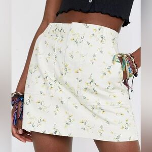 Urban Outfitters Yellow Floral Denim Mini Skirt Size Small